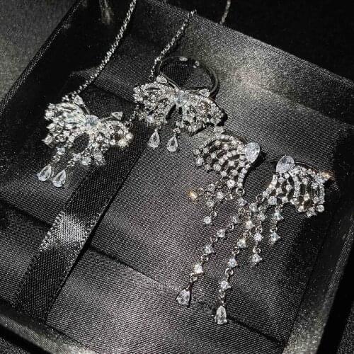 Creative independent design niche hollow flashing butterfly earrings full of diamonds pendant opening adjustable ring set