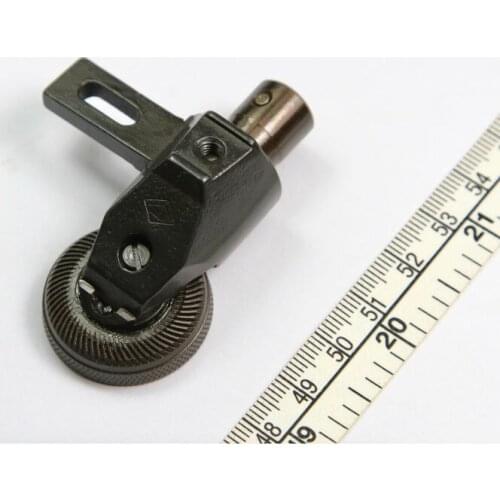 PFAFF 491 ROLLER FOOT SEWING MACHINE SPARE PARTS PRESSER FOOT WHEEL