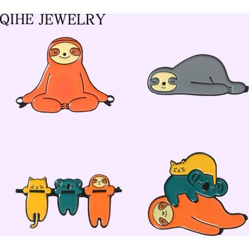 Fun Animal Sloth Series Brooch Cute Flash Denim Enamel Lapel Pins Gifts for Fans Friends Koala Anime Badges Jewelry Wholesale
