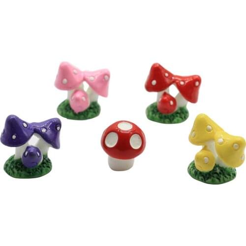 Assorted Mushroom Resin Crafts Fairy Garden Embellishments Cartoon Garden Ornament Decor Terrarium Figurines Decor DIY