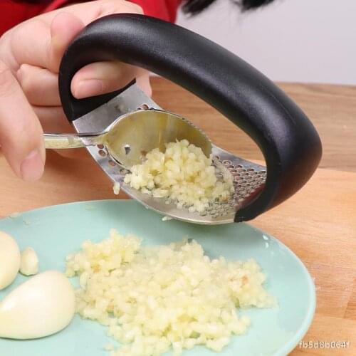 Kitchen gadgets Stainless Steel Garlic Press Grinding Grater Crush Tool Presser Garlic Grinding Slicer Chopper Kitchen Tools