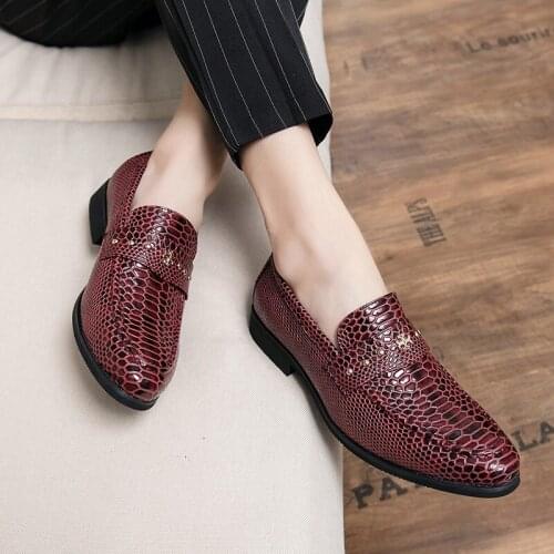 Fashionable Sports Shoes Summer Leather Shoes Mens Fashion Men Casual Sneakers Hip Hop Sport Mens Dress Real Italian Lether For