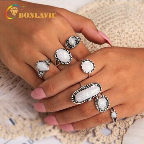 BONLAVIE Vintage Knuckle Rings for Women Boho Animal Flower Opal Crystal Ring Set Bohemian Geometric Finger Jewelry Bague Femme