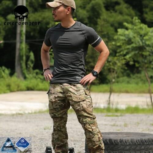 Emersongear Quick Dry Sport Running Men Tshirt Fitness Slim High Elasticity Breathable Bodybuilding reflection Mens Tshirt M