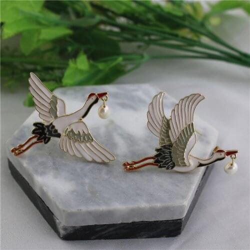 Fashion Freshwater Pearl Enamel Crane Brooch Popular National Style Lovers Dripping Brooch Hanfu Cheongsam Corsage Accessories