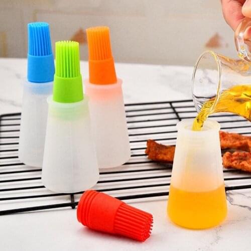 1Pcs Portable Silicone Oil Bottle with Brush Grill Oil Brushes Liquid Oil Pastry Kitchen Baking BBQ Tool Kitchen Brush Oil Tools