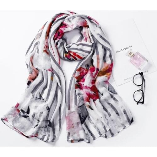 2021 Fashion Newest Floral Cotton Viscose Printed Scarf Shawls Wraps Hijabs 10pcs/lot