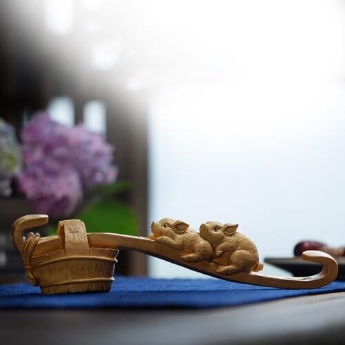 Boxwood 24CM Pig Sculpture Wood Animal Ruyi Statue Auspicious Piggy Lucky Home Decor