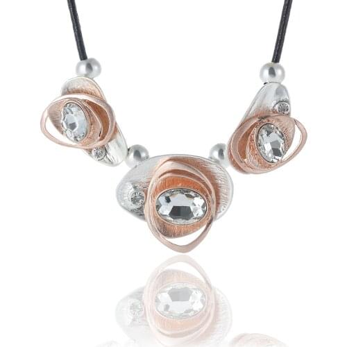 Bohemia Metal Geometry Pendant Necklace Vintage Sweater Chain Crystal Choker New Necklace for Women