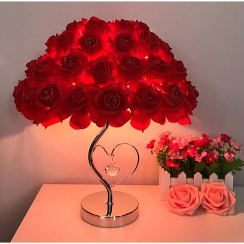 2022 New Rose Flower LED Table Lamp European Style Wedding Party Bedroom Bedside Night Light Decoration Gift Holiday Lighting