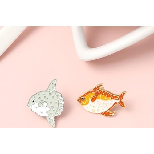 European And American Hot Style Cartoon Goldfish Brooch Marine Animals Tropical Fish Brooch Painted Enamel Small Fish Brooch
