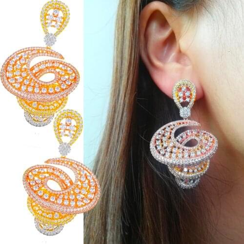 Luxury Rotating gorgeous exclusive design Pendant Earrings for Noble Women Bridal Wedding boucle d'oreille femme 2020