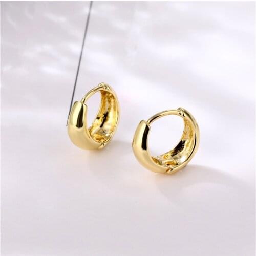 Minimalist Metal Small Hoop Earrings Vintage Fashion Gold Color Round Earrings For Women Wedding Jewelry Female Simple Earrings