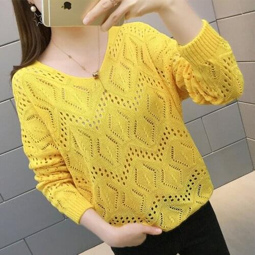 2021 Spring New Womens Knitted Pullover Bottoming Bat Shirt Loose V-Neck Versatile Hollow Thin Top