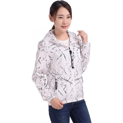 Women Coat & Jacket 2020 New Spring Autumn Thin Section Outdoor Windbreaker Outerwear Baseball Uniform Girl Boy Couple Clothing
