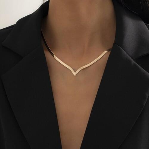 1Pcs Punk Flat Blade Link Chain Choker Necklace Women Clavicle Metal Collares Necklace Jewelry Waterproof Filmy Snake Chain