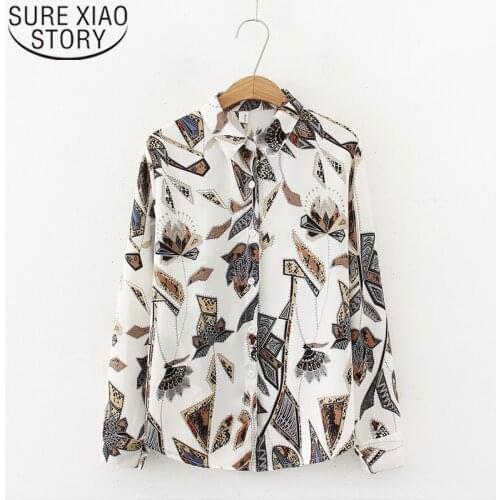 2020 Spring New Long Sleeve Retro French Niche Design Chiffon Blouse Tops Geometric Contrast Printed Women Shirts Blusa 8267 50