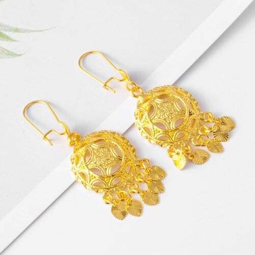 Posh spice Dangle Earrings