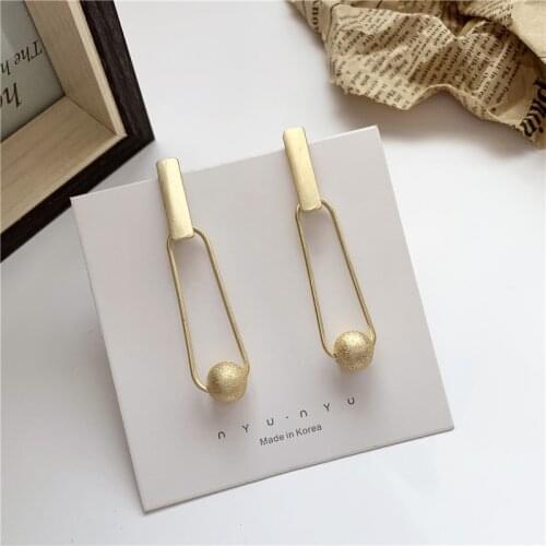 Vintage Gold Color Metal Long Hanging Earrings for Women Ball Ethnic Hollow Drop Earrings Punk High Street Jewelry Accessories