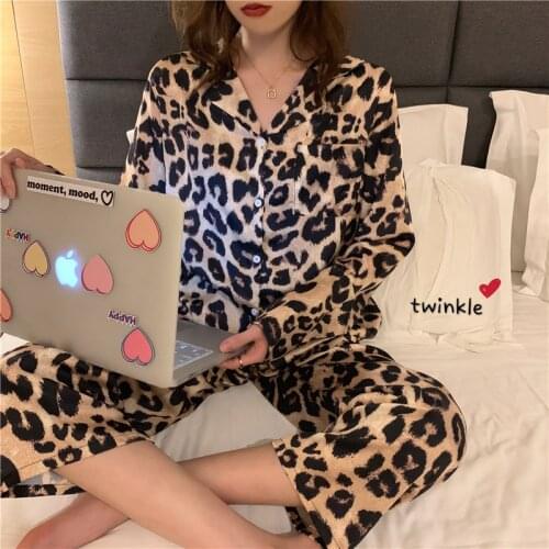 Women Pajamas2020 Autumn Pajamas Two-piece Suit Women Long-sleeved Cardigan Leopard Print Sexy INS Home Wear