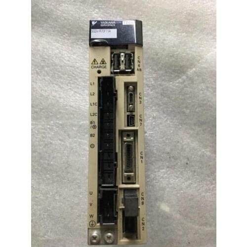 SGDV-R70F11A servo driver, used one , 90% appearance new , test goods , free shipping