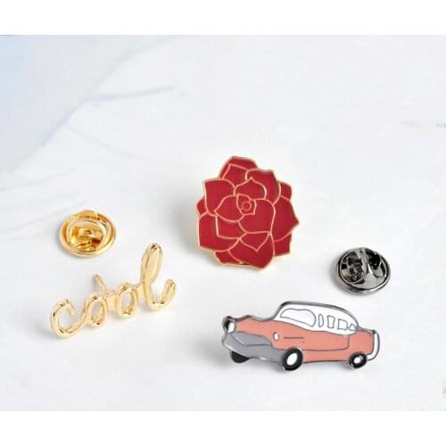 Classic Car Flower cool Enamel Brooch Pins Clothes bag cap Button Badge Cartoon Fashion retro vintage Simple Jewelry Gift