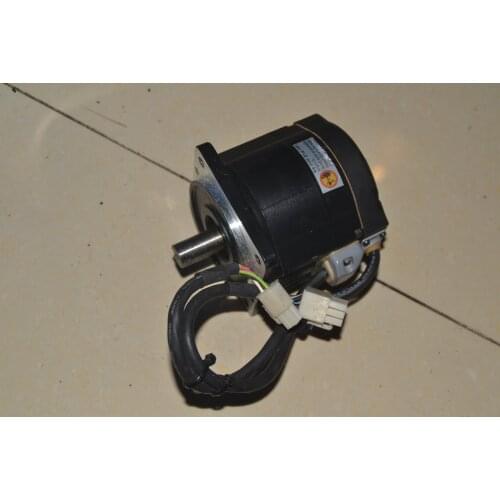 CSMQ-04BA1ANM3 SERVO MOTOR , used in good condition . 80% appearance new , good working , free shipping