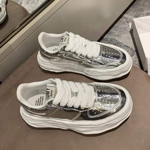 Gold Silver Daddy Sneakers Female 2021 New Summer Chunky Sports Casual Shoes Zapatillas Hombre Comfortable Flat Shoe Chaussures