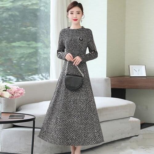 IYeiheo Long Dresses