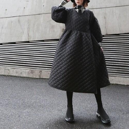 Cotton-padded women winter diamond lattice long black padded vintage lantern sleeve warm female oversize loose long jacket
