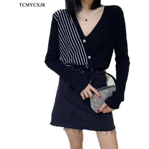 Autumn Short Sweater Womens Long-sleeve Fashion Diagonal Striped Sweater V-neck Open Chest Casual Knitted Sweater Coat