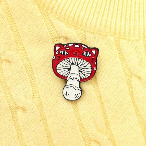 Fan-shaped mushroom cat Enamel Pins Fungus Lapel pin Edible with Plant Brooches Hat shirt Lapel Jewelry Gifts for 2021 Wholesale