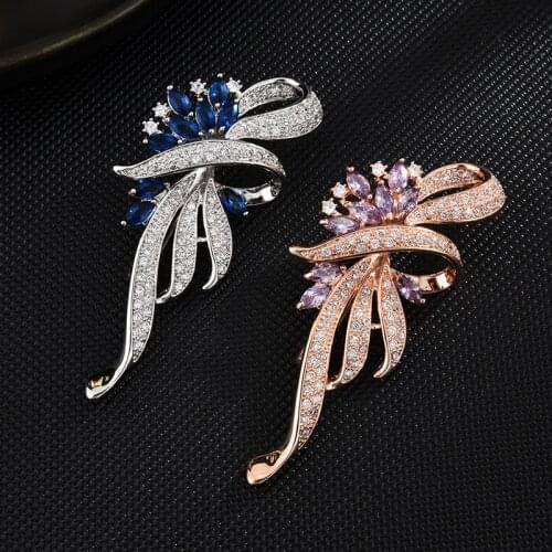 Luxury and Atmosphere Zircon Brooch European and American Brooch Top Grade Pin Clasp Brooch Versatile Coat Suit Accessories