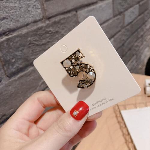 CUE PDLA Brooches Letter On Clothes