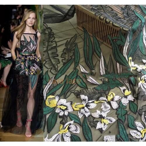Beautiful flower lace fabric Newest Embroidered tulle mesh fabric