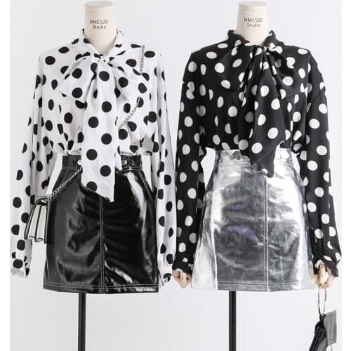 YI SI FU Black Blouses