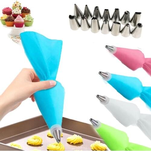 8PCS/bag Silicone Icing Piping Cream Pastry Bag + 6 Stainless Steel Cake Nozzle DIY Cake Decorating Tips Fondant Pastry Tools