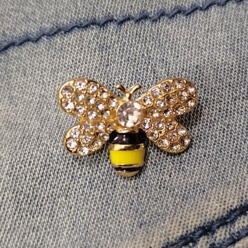 Bee Kind Enamel Pin Custom Brooches Bag Lapel Pin Cartoon Badge Jewelry Gift For Kids Friends