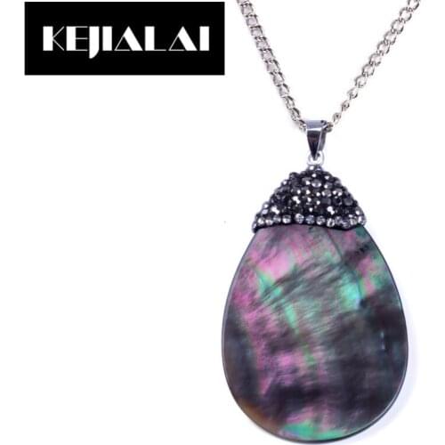 Natural Shell Pendant Necklace Water Drop Shape Accessory Rainbow Color Women Jewelry Pave Rhinestone Pendant Necklace Best Gift