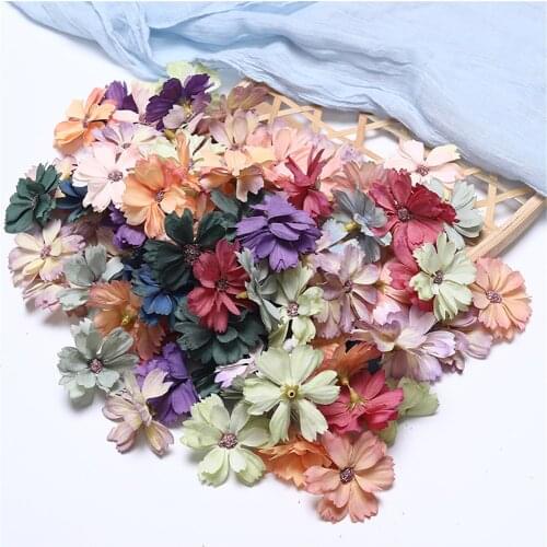 50Pcs Mini Artificial Chrysanthemum Silk Daisy Flowes Head For Wedding Home Decoration DIY Garland Accessories Fake Flower Decor