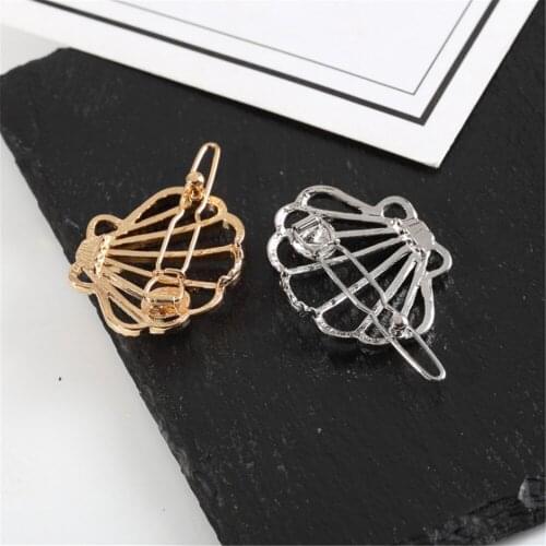 1pcs Hollow Shell Pearl Hair Claw Clip Gifts For Women Girl 2 Colors Fashion Pin Bun Maker Make Washing Hair Accessories