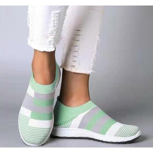 2020 Sneakers women shoes new slip-on breathable mesh sock women casual flat shoes loafers vulcanized shoes woman plus size