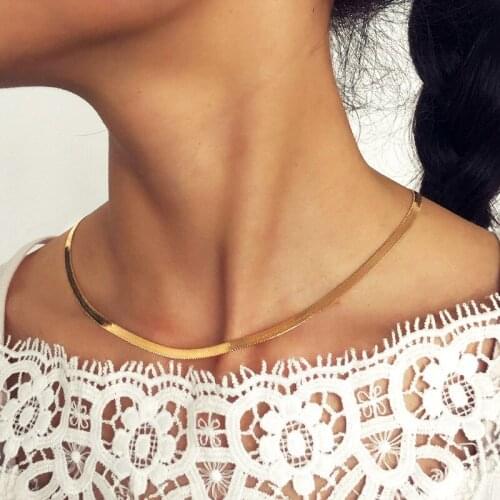 Fashion Gold & Silver Color 3mm Wide Flat bone snake Chain Necklace Men Female Collarbone Short Sliver Blade Chain Choker Gift