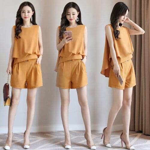 2021 Summer New Pants Suits Women Two Pieces Lady Sleeveless Solid Color Shirt And Short Pants Sets