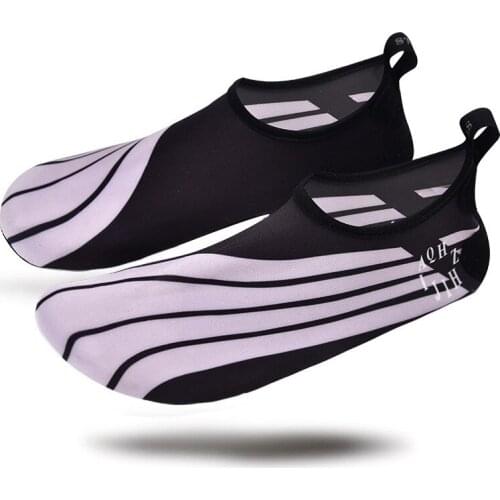 Couple anti-skid anti-cutting quick-drying outdoor wading snorkeling shoes beach running shoes