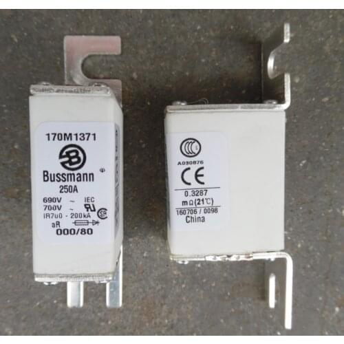 Fuses: 170M1321 250A 690V / 170M1371 250A 690V aR