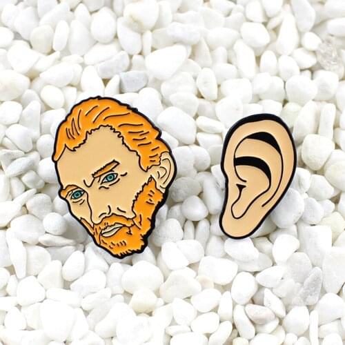 Artist painter Van Gogh and ears Enamel brooch Character statue personality Creative badge Denim backpack lapel pin