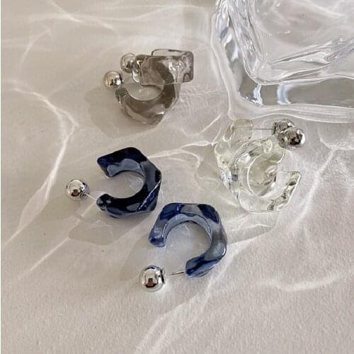 2021 New Retro Geometric Transparent Acrylic Jelly Hoop Earrings C Shaped Hoop Stud Earrings For Woman Girl Trendy Jewelry Gift