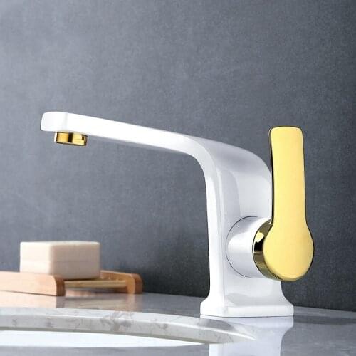 Popular design brass bathroom sink faucet cold hot water baisn mixer faucet single handle single hole top quality faucet
