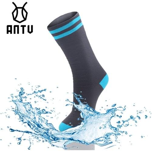 ANTU Waterproof Merino wool mid weight MID CALF LENGTH Socks For Cycling Hiking Hunting Skiing Fishing Seamless Sports Unisex
